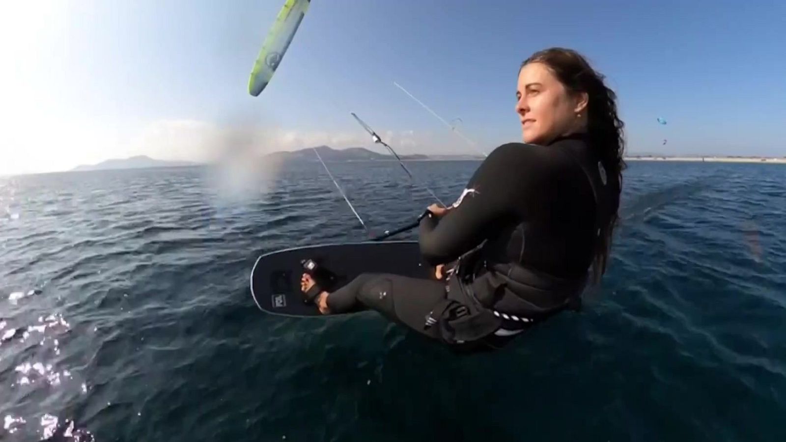 Regatistas que vuelan - Gisela Pulido - Regatistas que vuelan | Ver