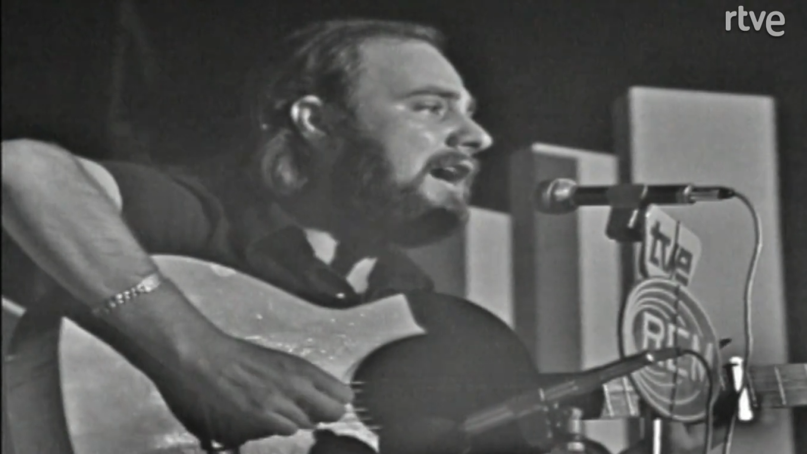 Final de la 15 edición del Festival de la Canción de Benidorm 1973 - Música en el Archivo de RTVE | Ver