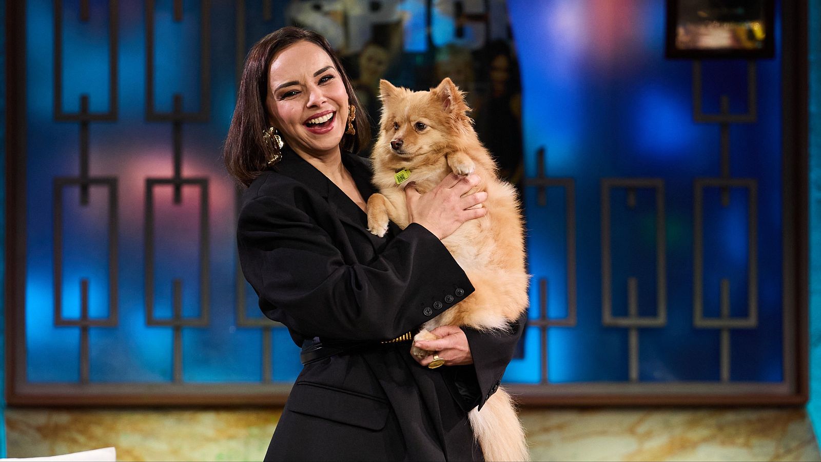 La Revuelta | Chenoa: "Enganchada a 'La promesa' y 'Valle salvaje'" - La Revuelta | Ver