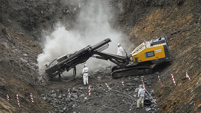 Exalcaldesa de Zaldibar imputada por delitos urbanísticos en el vertedero de Eitzaga | RTVE Play - Ver ahora
