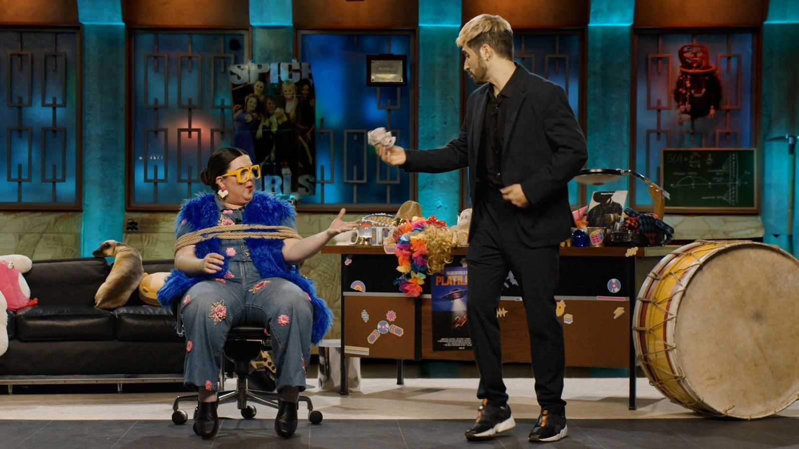 Crossobar - Candela Peña y la Davi - Crossobar | Ver