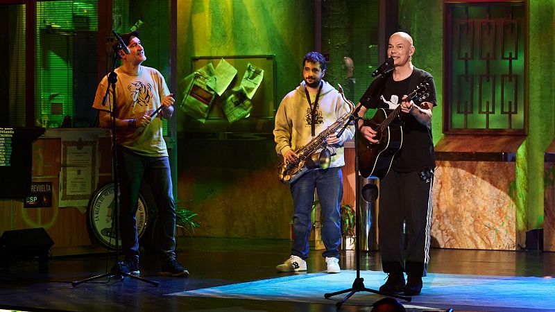 La Revuelta | Celtas Cortos y Sergio Bezos - "20 de abril" - La Revuelta | Ver