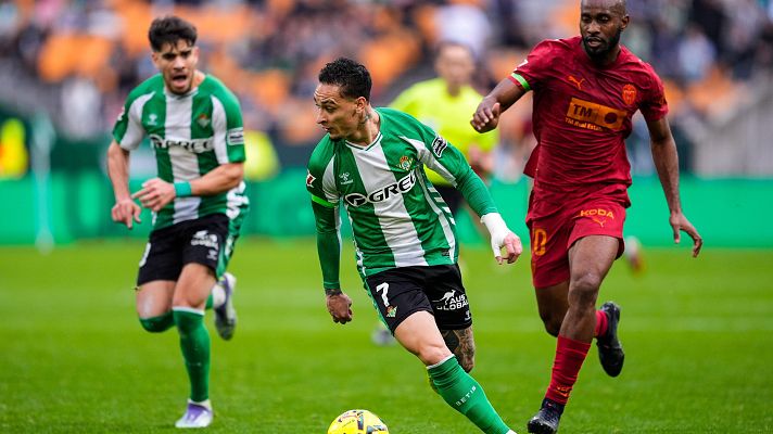 Resúmenes de LaLiga - Betis - Valencia: resumen del partido de la 22ª jornada de Liga | Primera