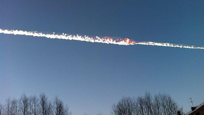 Telediario 1 - Cae un meteorito en Rusia