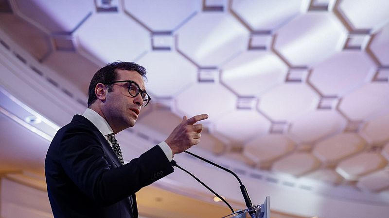 Cuerpo, sobre el alza del SMI: "Es una muy buena noticia" - La hora de La 1 | Ver