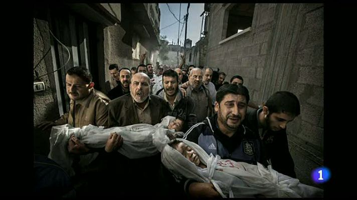 Telediario 1 - La imagen de dos niños muertos en Gaza gana el World Press Photo