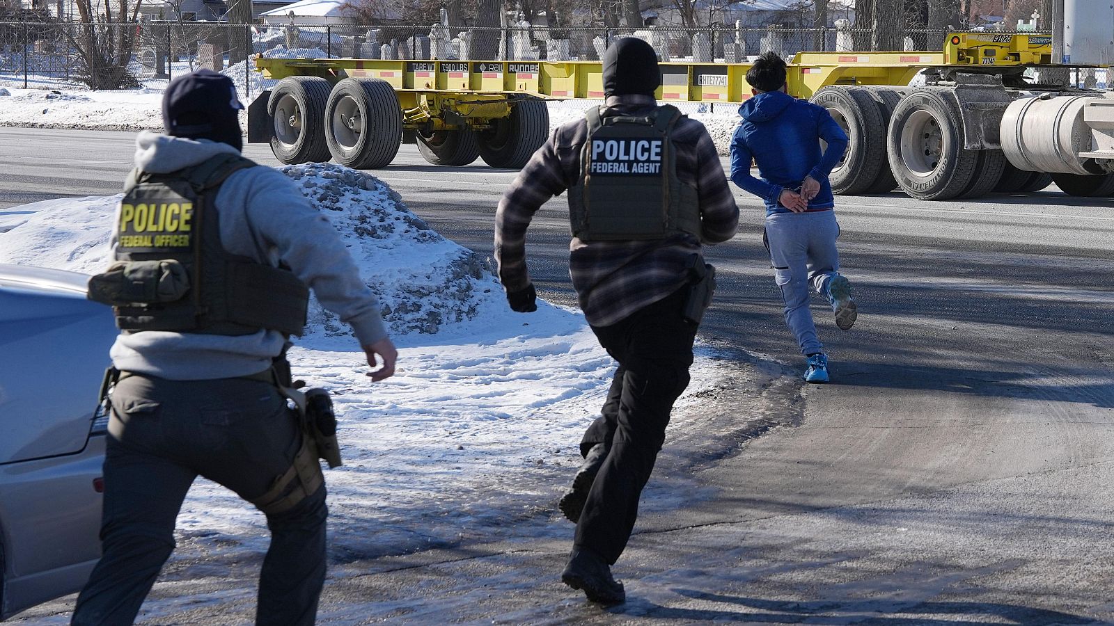 Se buscan voluntarios para frenar a la policía antiinmigración de Trump | Ver