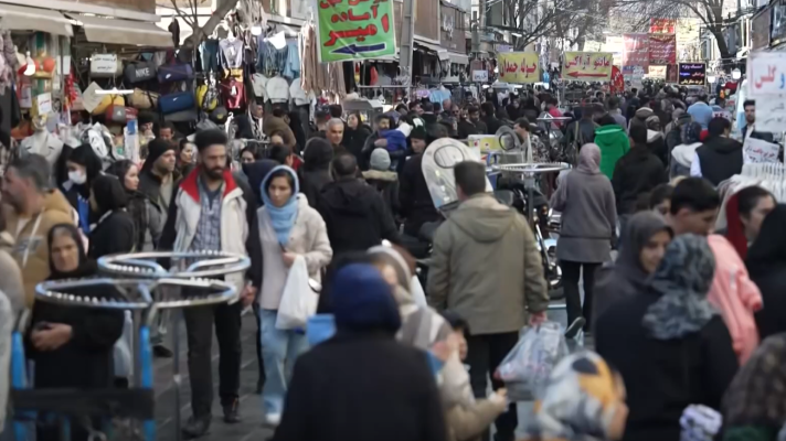 Telediario 2 - La crisis económica, germen de las protestas en Irán, continúa pese a las medidas del régimen