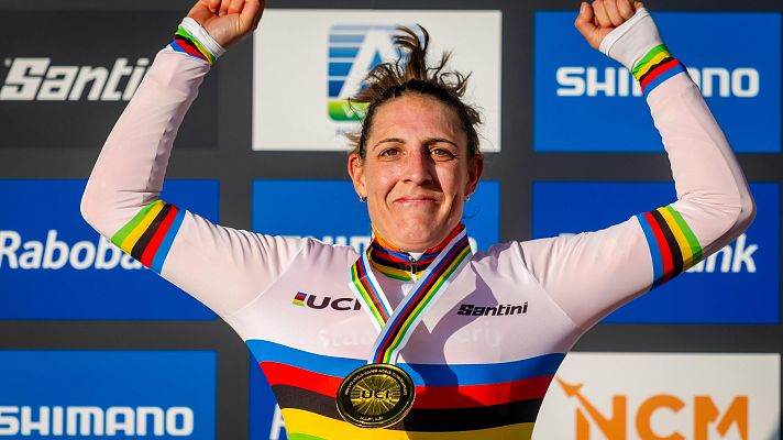 Los Deportes de La1 - Lucinda Brand logra su segundo mundial de ciclocross pese a una caída