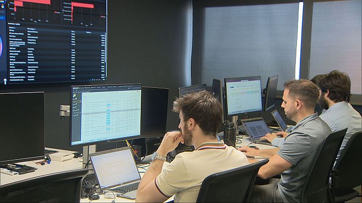 L'Informatiu - Augmenten les ciberestafes amb intel·ligència artificial