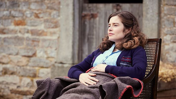 Todas las criaturas grandes y pequeñas - El frente doméstico