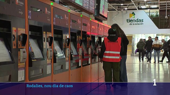 L'Informatiu - Quinzè dia de caos a Rodalies per una nova fallada al centre de control d’Adif