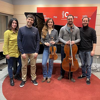 Tempus Trio: María Tió, Ferran Bardolet y Ricard Rovirosa - Estudio 206 | Ver