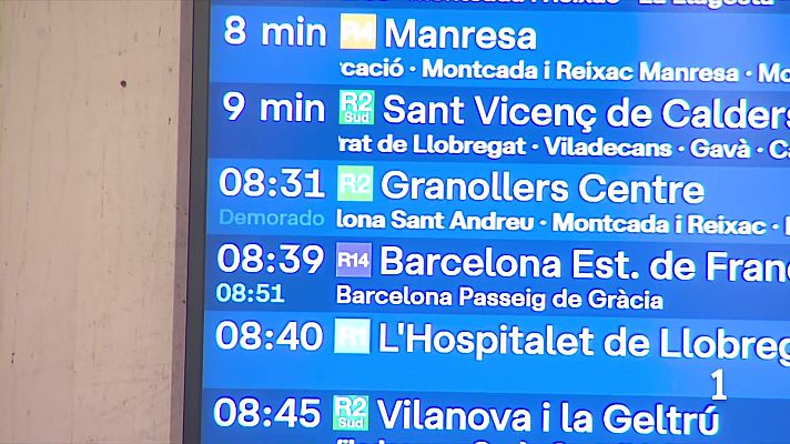L'Informatiu - Continuen els problemes a Rodalies: tornen a fallar la megafonia i les pantalles