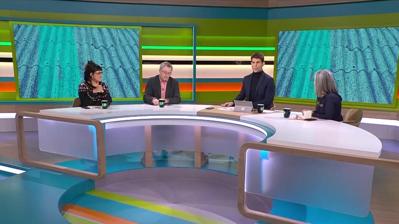 Amiant, tensió a Rodalies i Leire Díez - L'Altaveu al pati - L'altaveu al pati | Veure