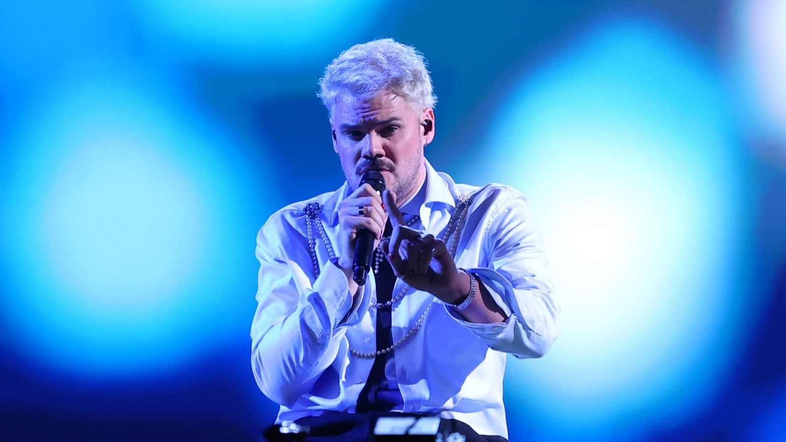 Benidorm Fest 2026: Greg Taro canta "Velita" | Ver vídeo - Benidorm Fest | Ver