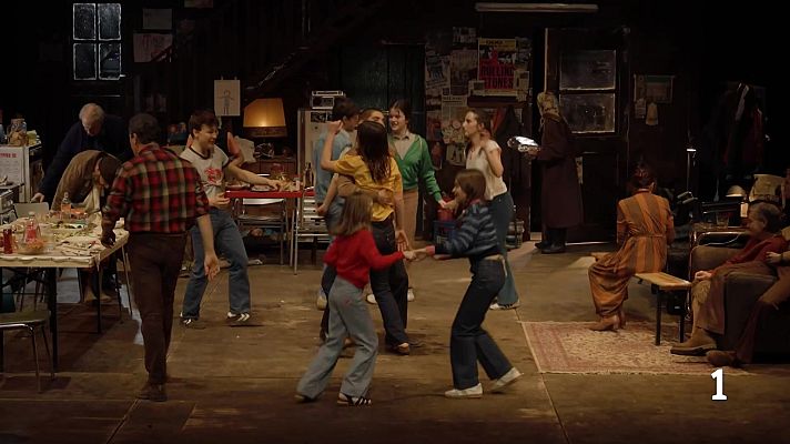 L'Informatiu - 'El Barquer' arriba al Teatre Lliure sota la direcció de Julio Manrique