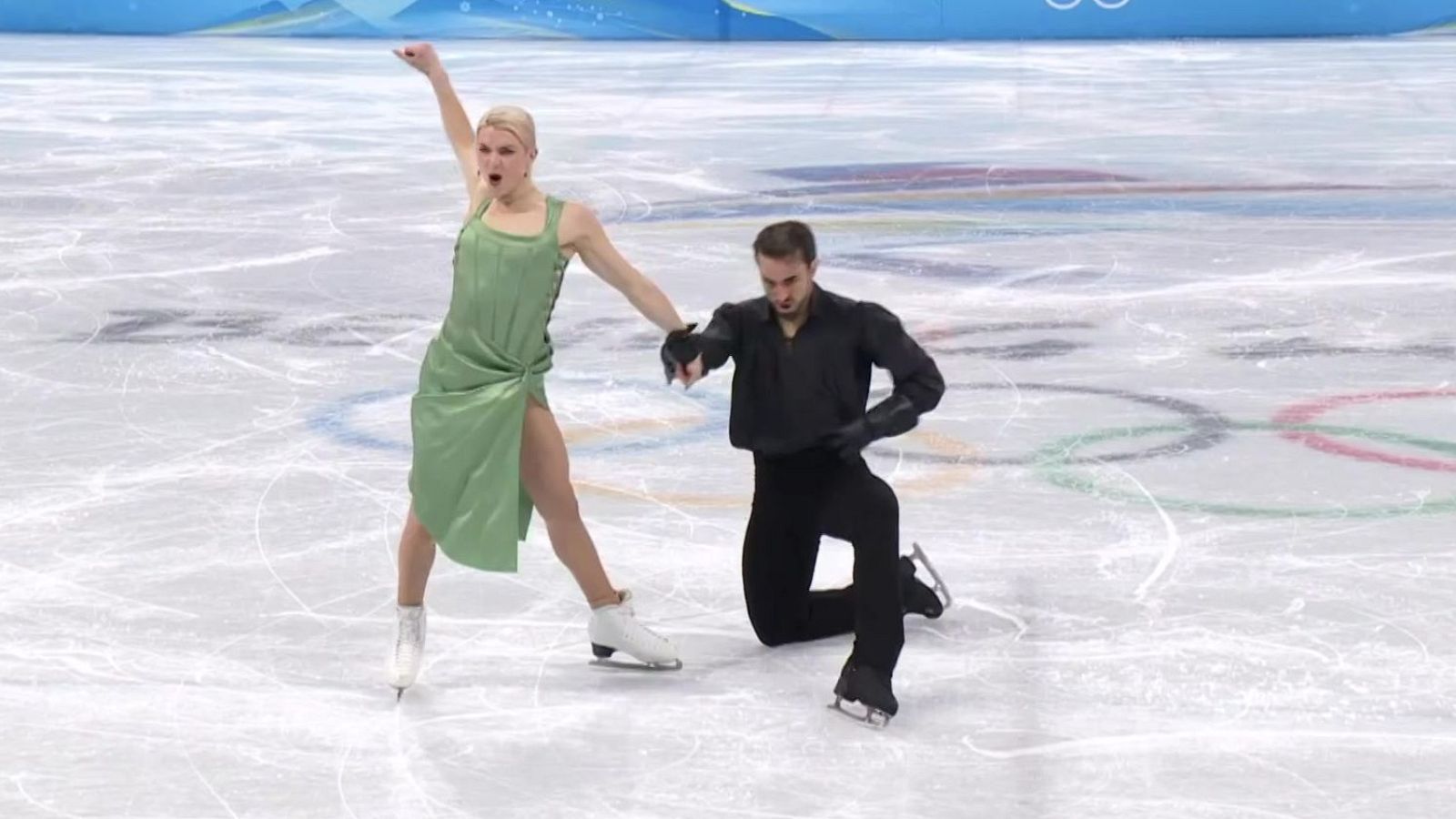 Patinaje artístico - Olivia Smart - Tim Dieck - Patinaje artístico JJOO Milano Cortina 2026 | Ver