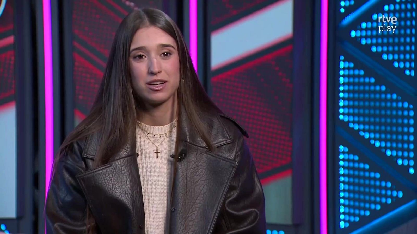 Snowboard - Nora Cornell - Snowboard | Ver