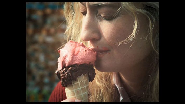 L'Informatiu - 'Tres adioses', el cant a la vida més íntim d'Isabel Coixet