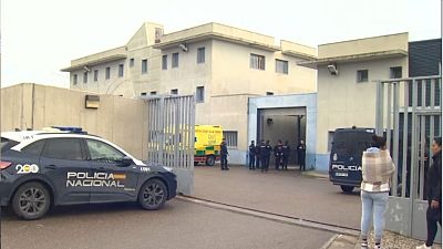 Once detenidos tras un mot�n en el centro de menores de Juslibol - Noticias Arag�n | Ver