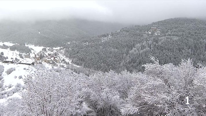 L'Informatiu - Nevades històriques al Pirineu: més de 2,5 m a Masella