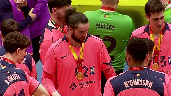 Balonmano - Otra exhibición goleadora de Luis Frade y el Barça extiende su dominio en la Copa de España de balonmano