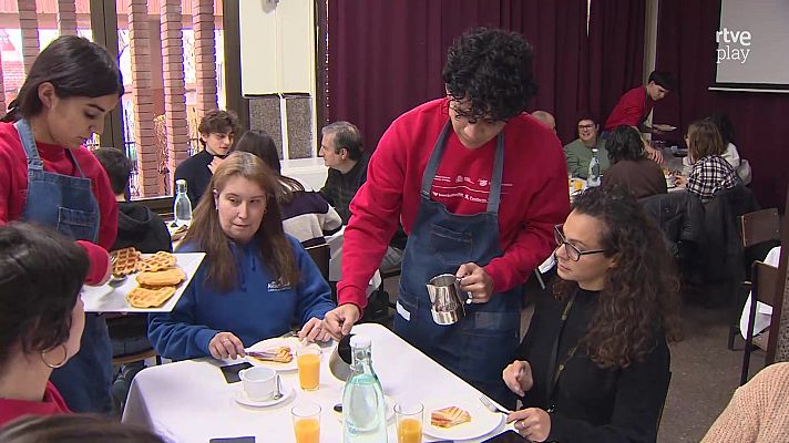 Aquí hay trabajo - Sirviendo oportunidades