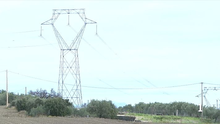 L'Informatiu - La MAT amb l’Aragó enfronta l'oposició veïnal