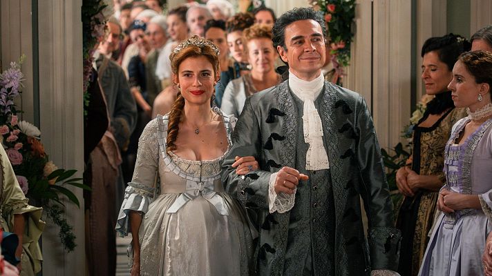 Valle Salvaje - Adriana llega al altar del brazo del duque