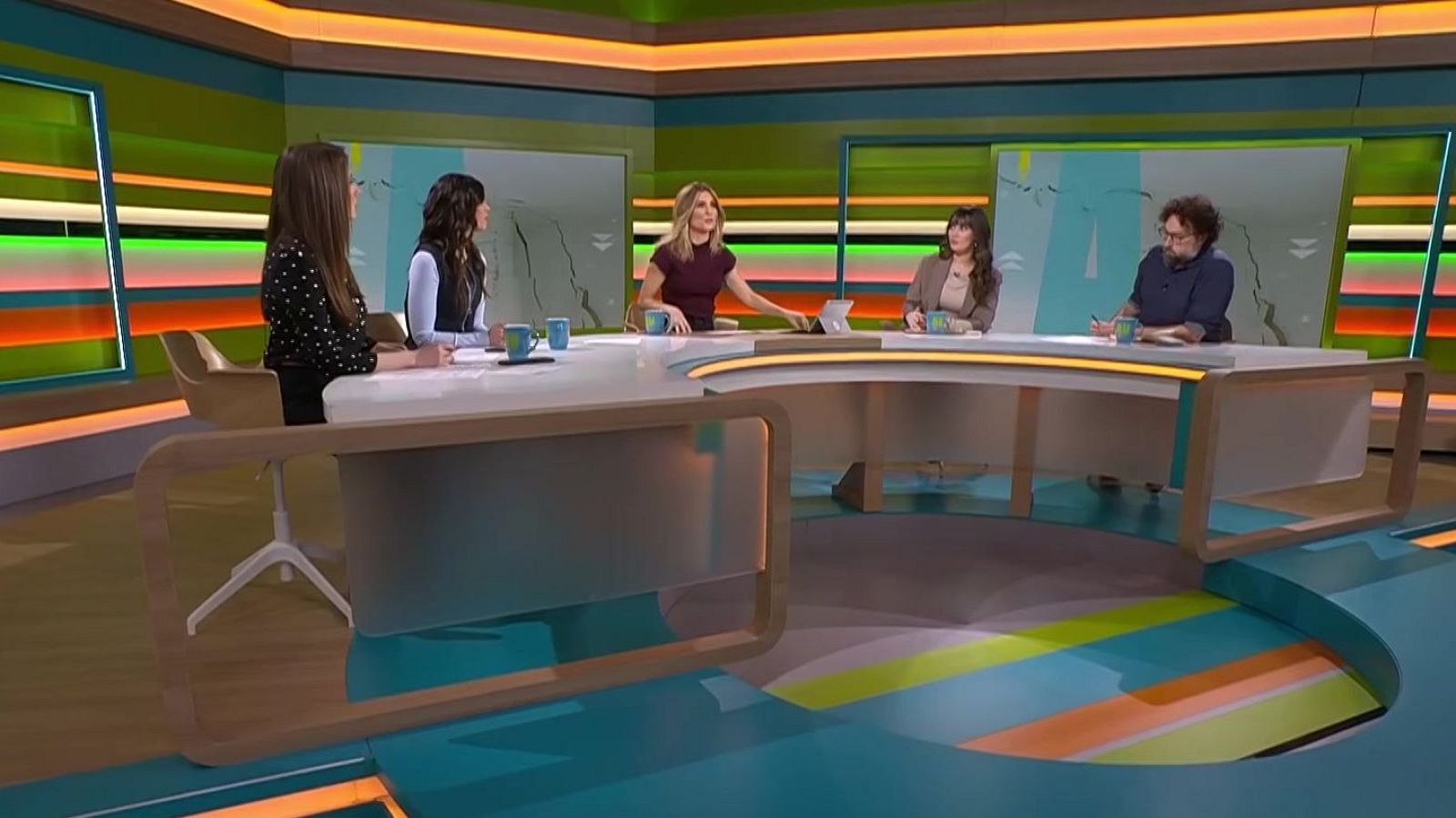 Edificis amb esquerdes, inseguretat i cafè - L'Altaveu - L'altaveu | Veure