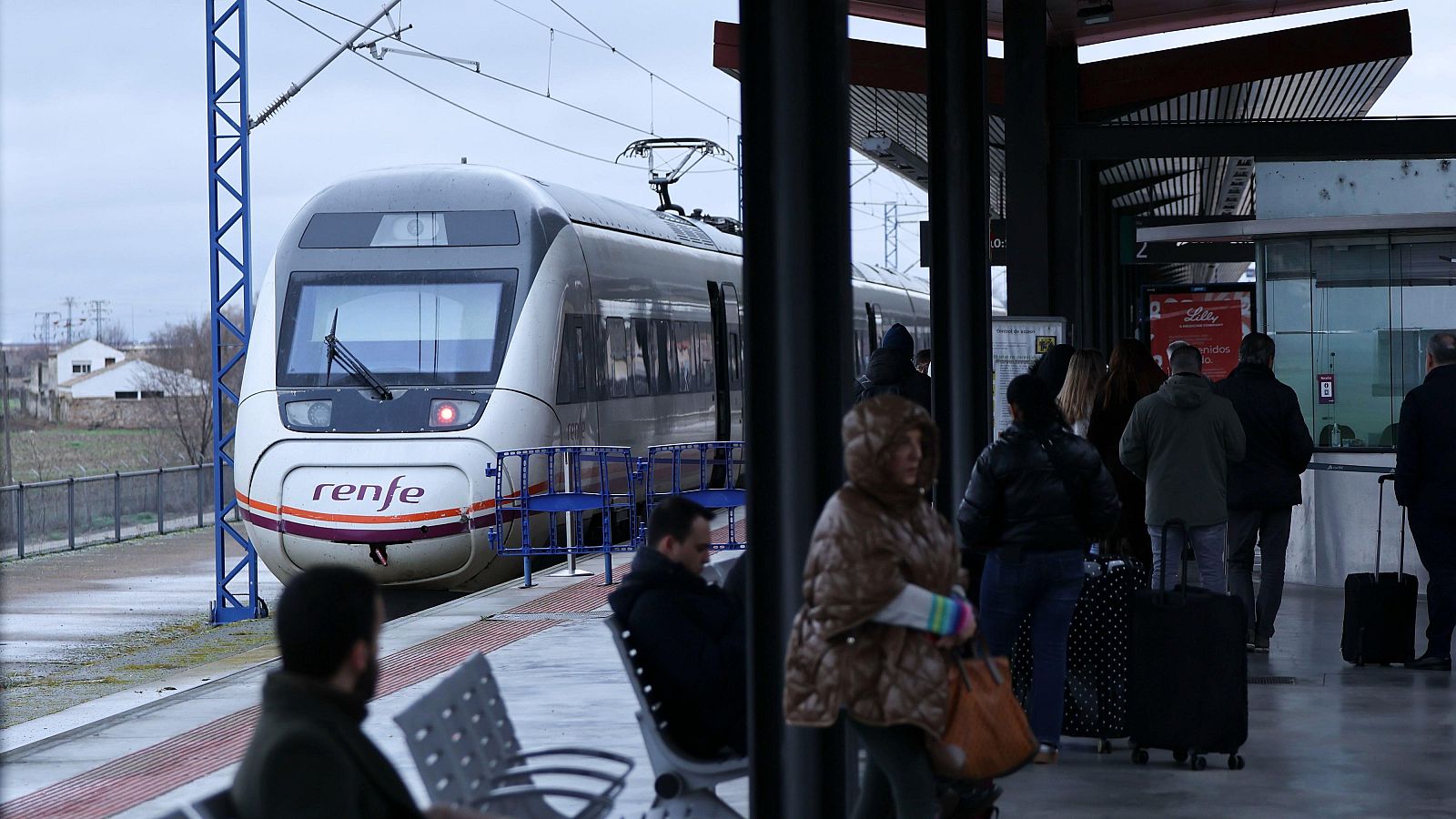 Los sindicatos ferroviarios piden más personal y mantenimiento - Noticias de Castilla y León | Ver