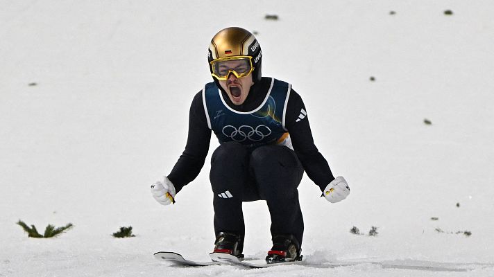 Philipp Raimund clava sus saltos y logra el oro en trampol�n normal en Milano Cortina