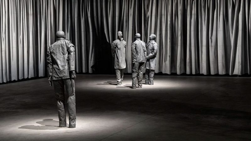 Exposición de Juan Muñoz en el Museo del Prado - Telediario 2 | Ver