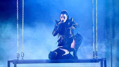 KU Minerva interpreta "No Volveré a Llorar"