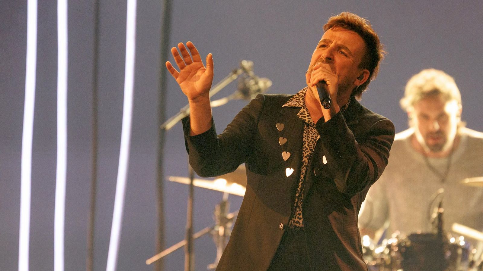 Benidorm Fest 2026: Funambulista canta "SOBRAN GILIPO**AS" | Ver vídeo - Benidorm Fest | Ver