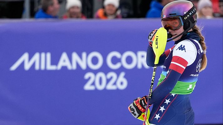 Esquí Alpino JJOO Milano Cortina 2026 - Mikaela Shiffrin falla en el eslalon del descenso combinado y se queda, junto a Breezy Johnson, fuera del podio