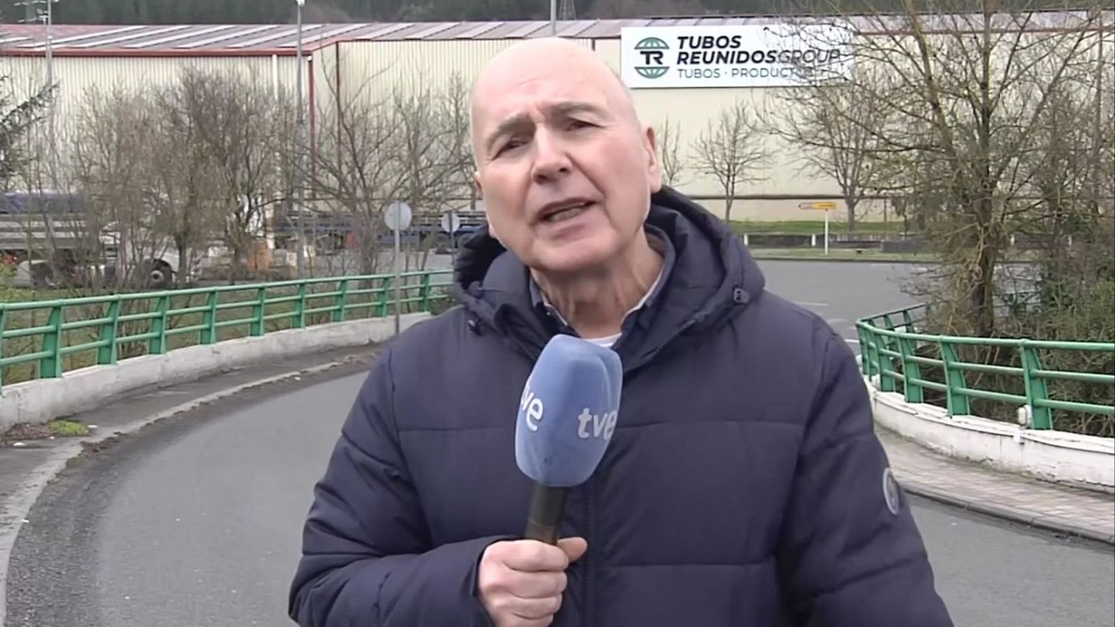 Trabajadores de Tubos Reunidos en Amurrio convocan paros contra el ERE | RTVE Play - Ver ahora