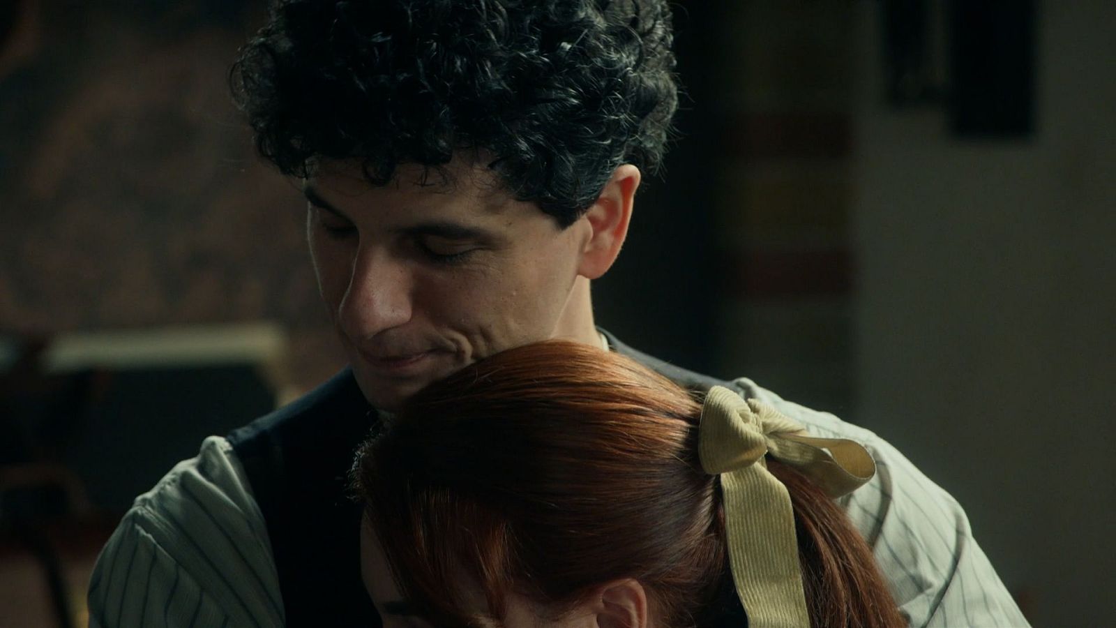 La Promesa - ¡Enora y Toño se casan! - La promesa | Ver