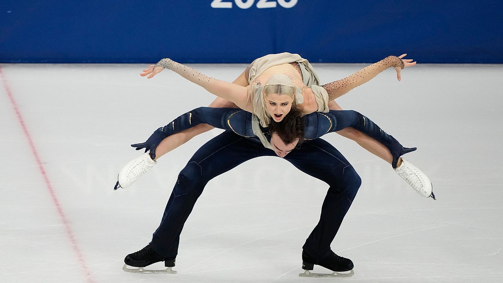 Olivia Smart y Tim Dieck en su programa libre en la final de Milano Cortina 2026 | Ver