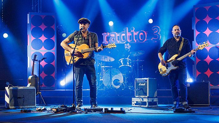 Los conciertos de Radio 3 en La 2 - Eladio y Los Seres Queridos