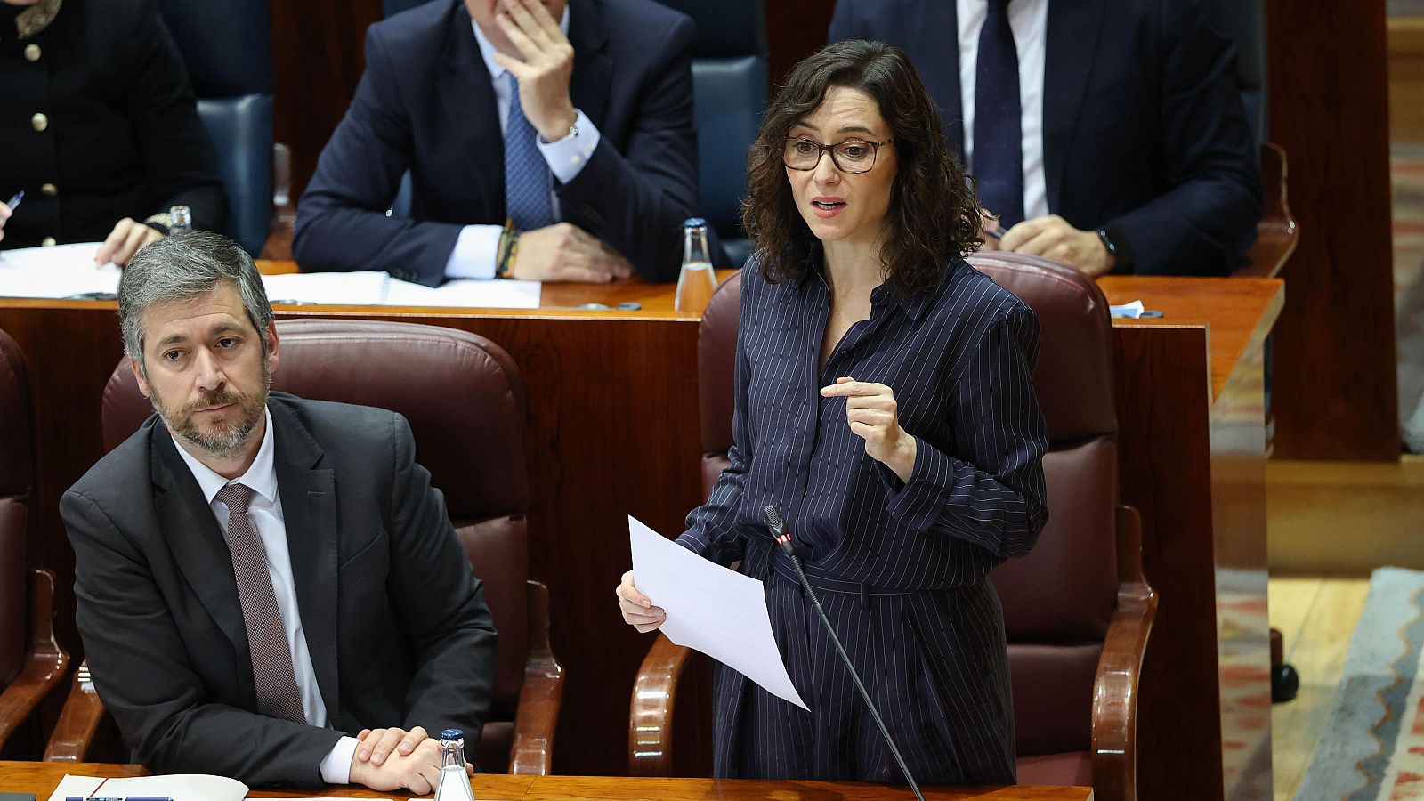 Ayuso defiende otorgar a EE.UU. la Medalla Internacional como "principal faro del mundo libre" - La hora de La 1 | Ver