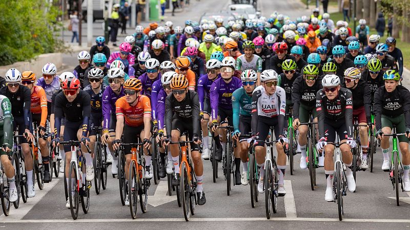 Ciclismo - Vuelta Ciclista a la Regi�n de Murcia Costa C�lida. 1� Etapa: Cartagena ? Gobik Yecla - Ciclismo | Ver