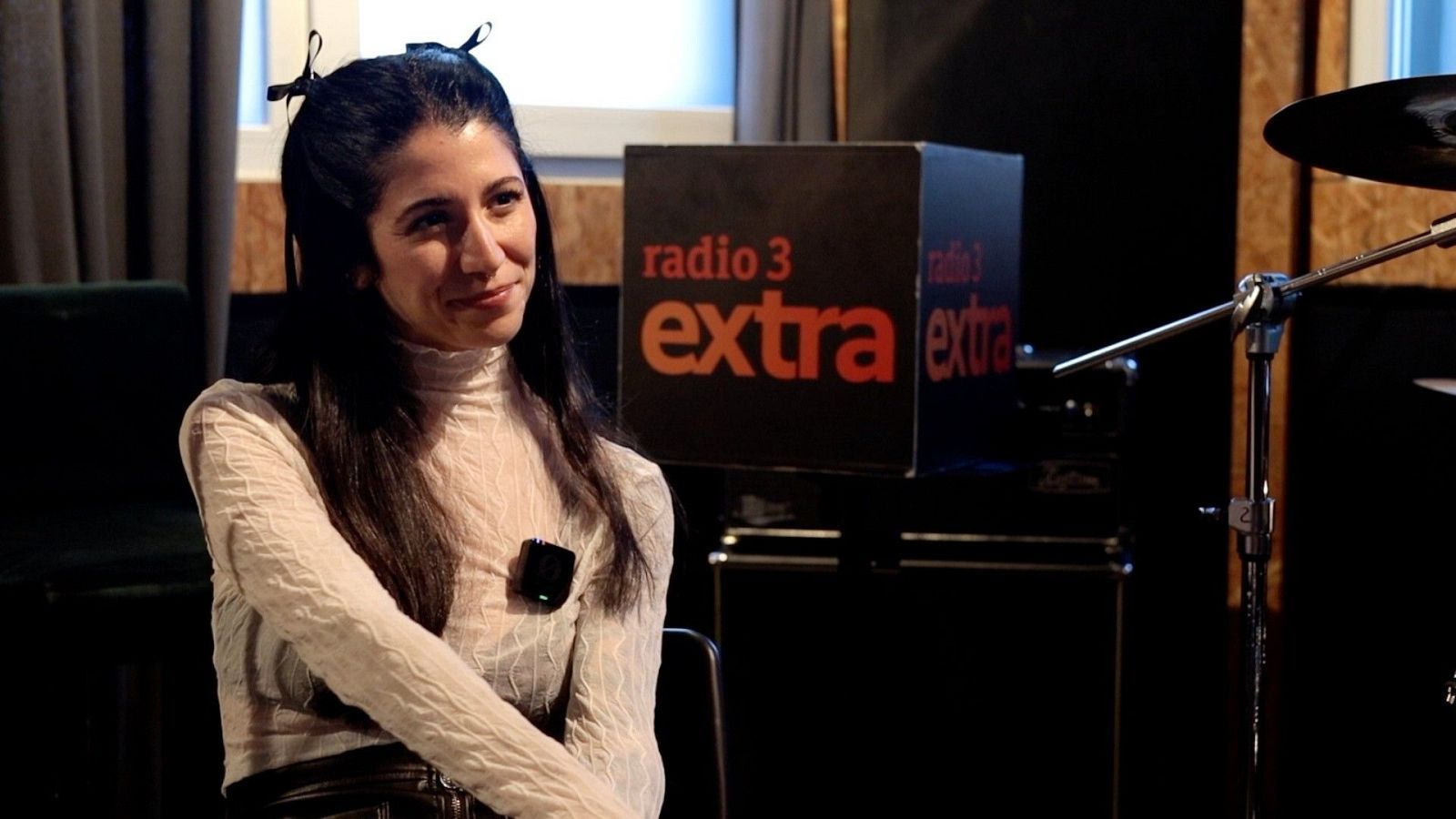 Luces fuera - Bely Basarte; YouTube y mi m�sica - 16/02/26 - Ver ahora