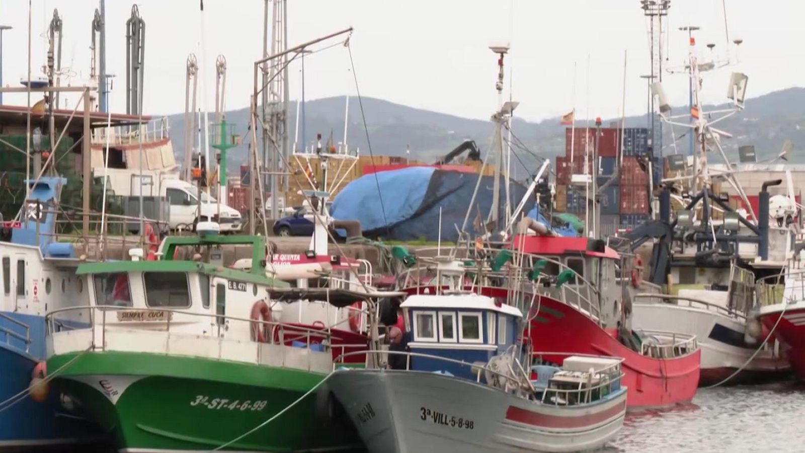 "Nunca llovió que no abocanara" - Aquí la Tierra | Ver