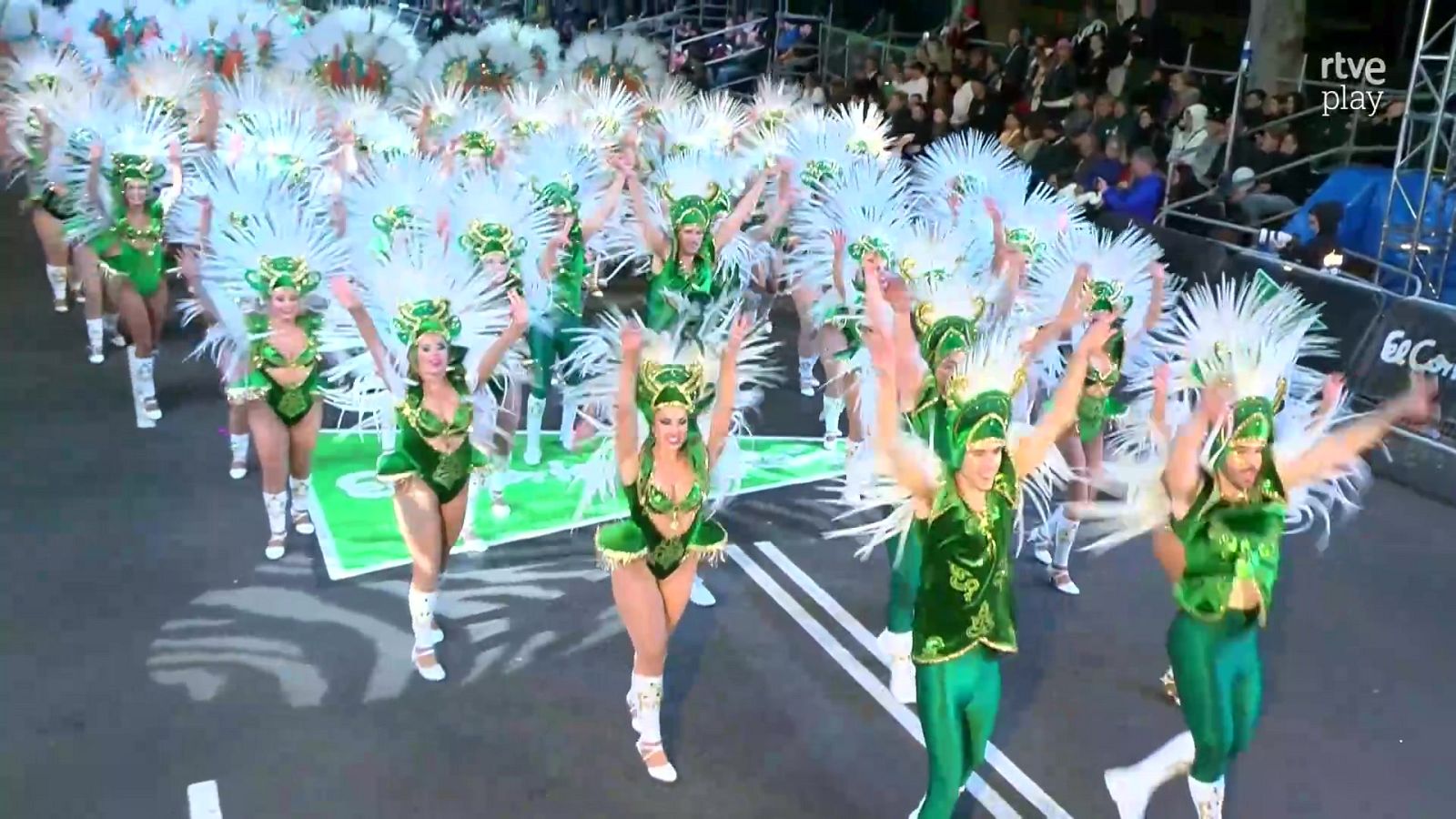 Carnaval de Canarias - Cabalgata 'Ritmo y armonía' - Carnaval de Canarias | Ver