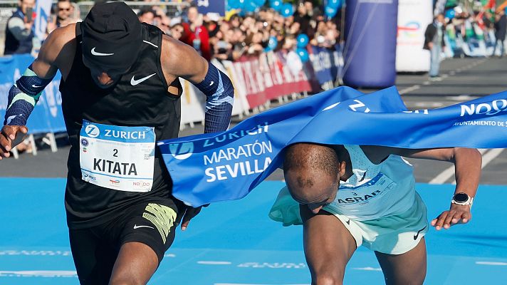 Kitata gana la marat�n de Sevilla en la foto finish y Vainio se lleva la femenina con r�cord nacional