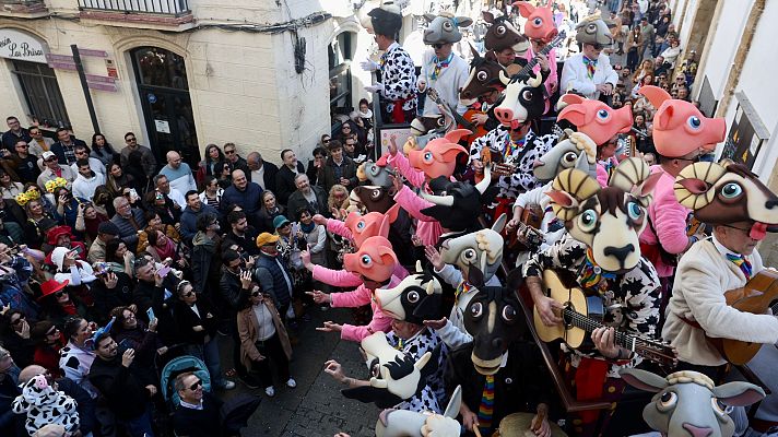 Telediario Fin de Semana - El carnaval conquista toda España con múltiples celebraciones