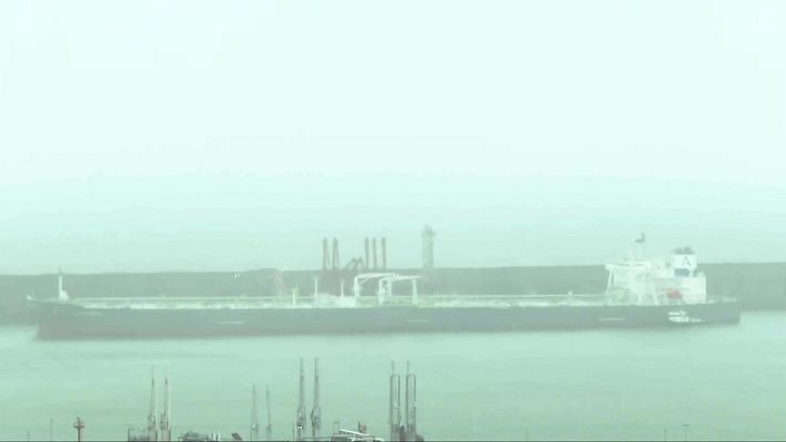 Telenorte - País Vasco - Un petrolero venezolano atraca en Bilbao con crudo será refinado en la planta de Repsol en Muskiz