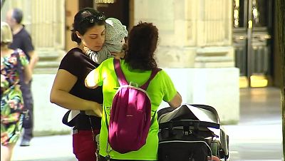 Gobierno Vasco aprueba plan de 871 millones para familias: ampl�a ayuda de 200 euros por hijo hasta los 4 a�os | RTVE Play - Ver ahora